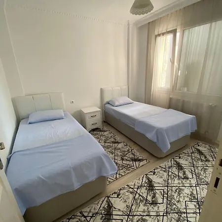 3ege Ueniversitesine Ve Hastane Ye Cok Yakin Aile Icin Uygun 아파트 Bornova