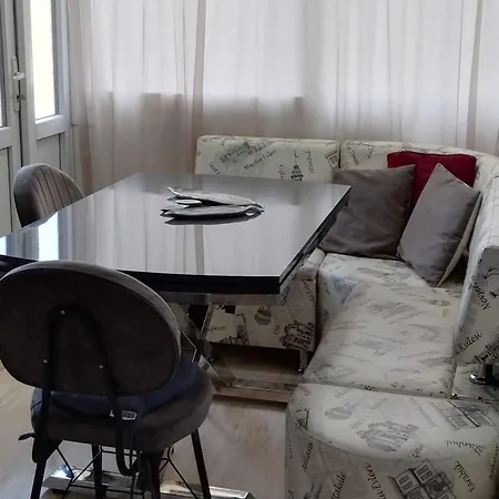3ege Ueniversitesine Ve Hastane Ye Cok Yakin Aile Icin Uygun *