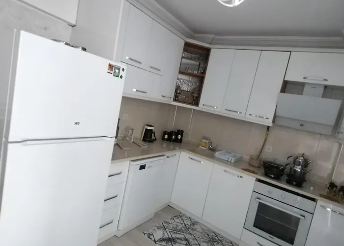 Appartement 3ege üniversitesine Ve Hastane Ye çok Yakın Aile Için Uygun Bornova