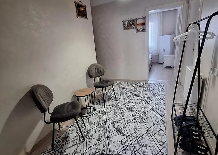 Appartement 3ege üniversitesine Ve Hastane Ye çok Yakın Aile Için Uygun *